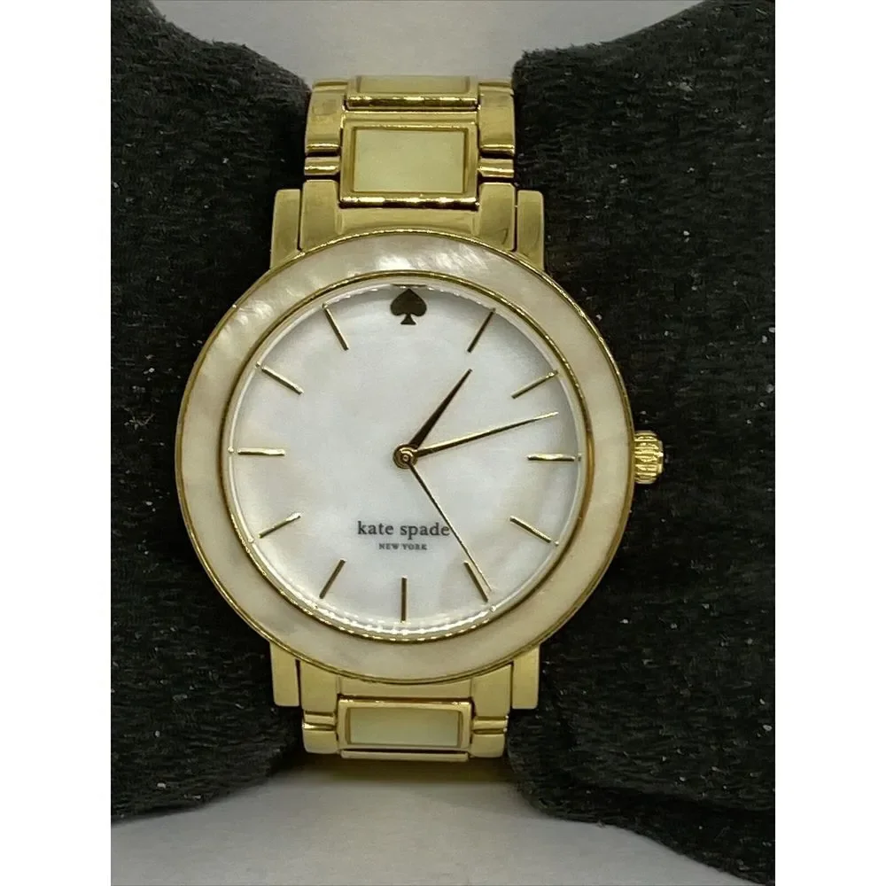 Kate Spade 0394 Womens Gold Stainless Steel Analog Dial Quartz Wrist Watch XX581